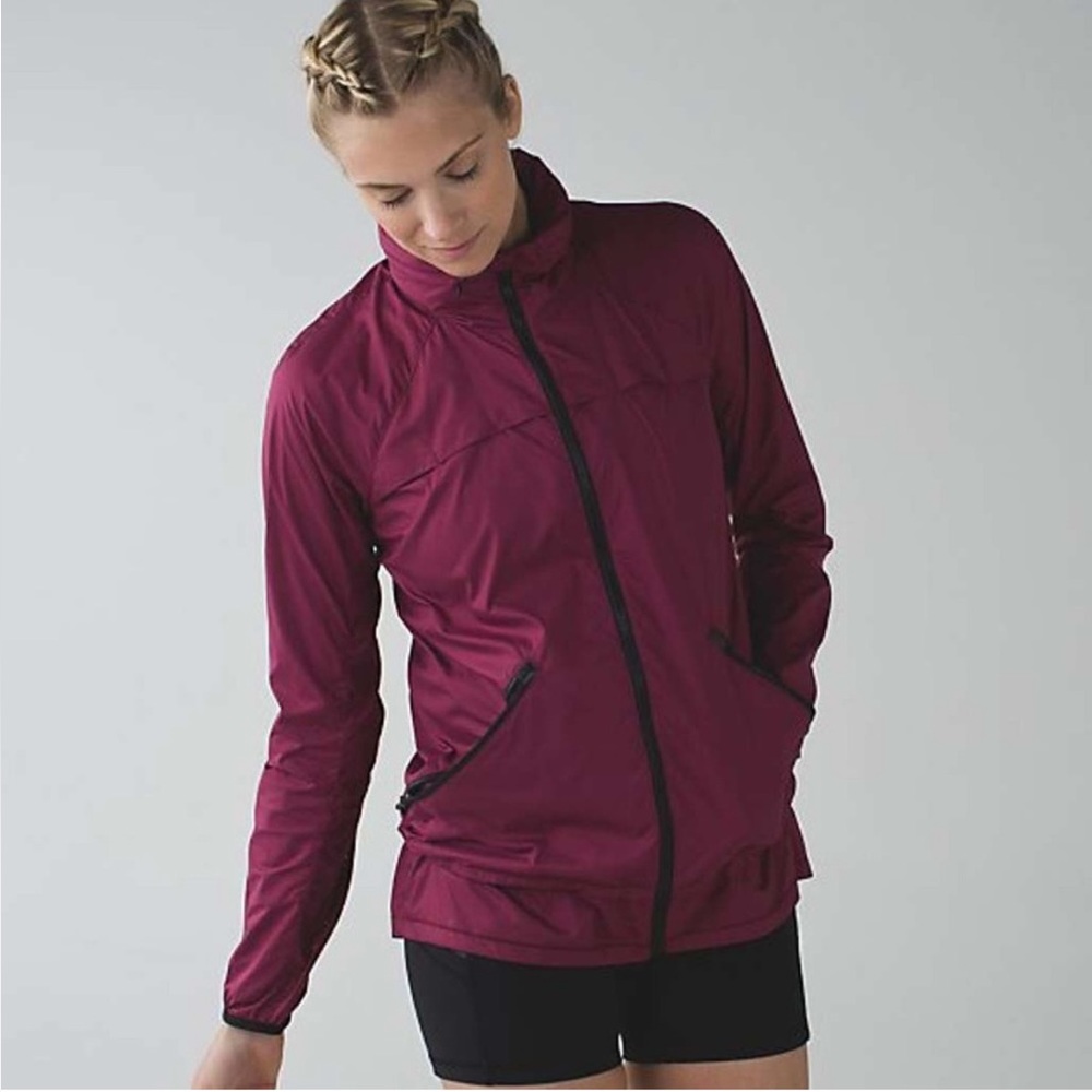 Lululemon Athletica Miss Misty Jacket Purple  Size 4